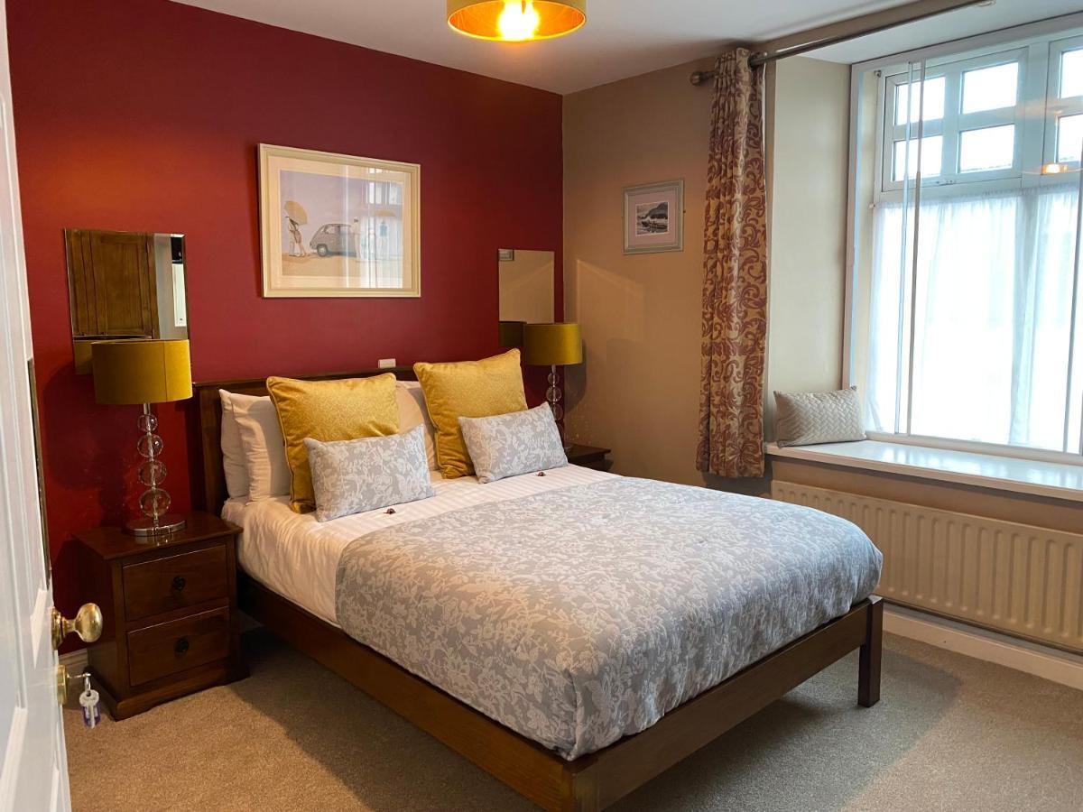 The Lantern Townhouse Bed and Breakfast Dingle Eksteriør billede